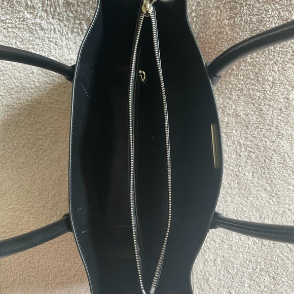 Michael Kors Patent Leather Large Mercer Tote
